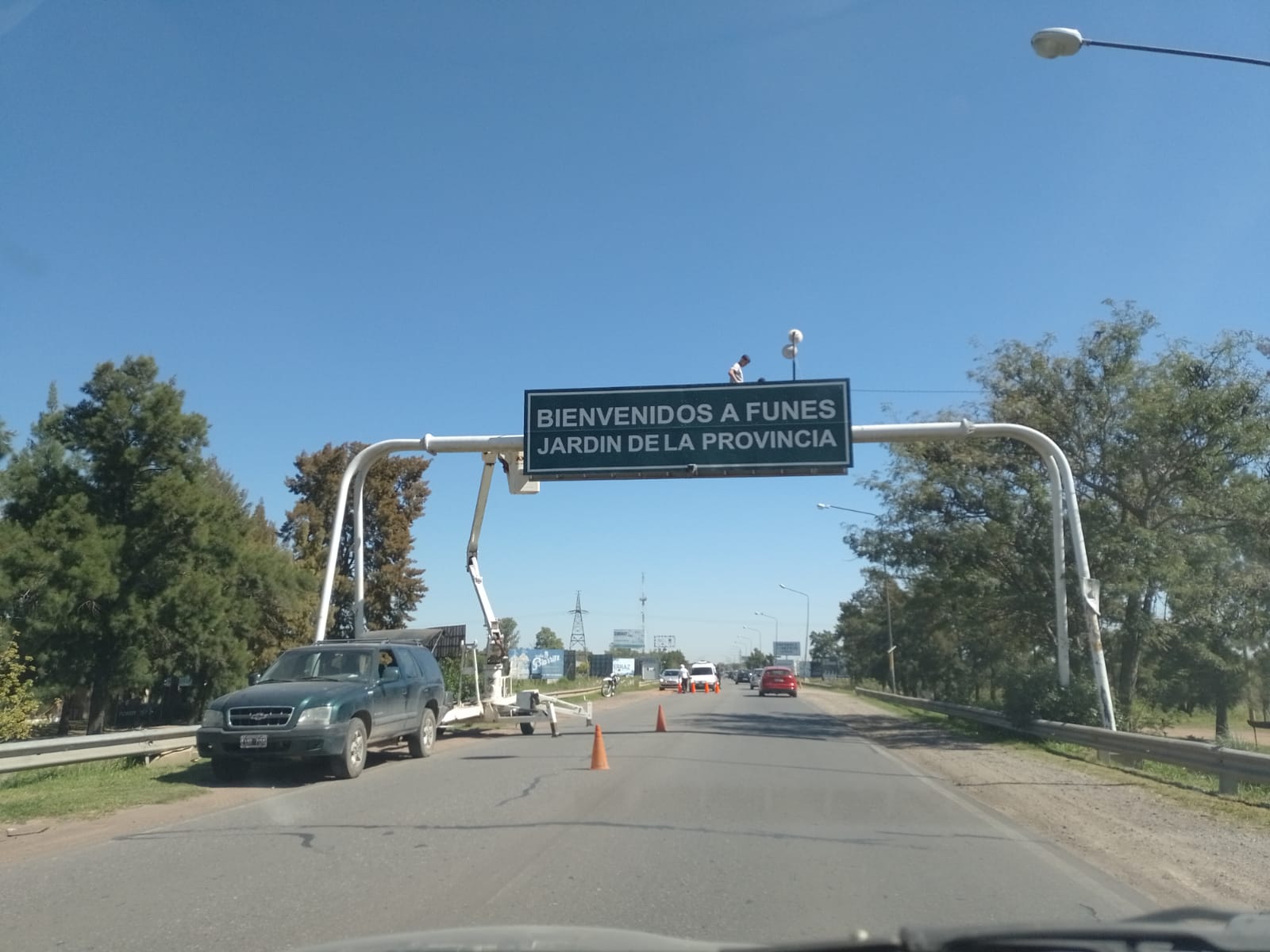 Instalan lectoras de patentes en los accesos a la ciudad